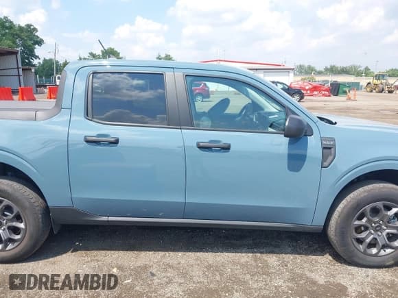 ✅ 2023 Ford Maverick XL • VIN: 3FTTW8E30PRA08588 • Lot: 42606016. Wystawiony na IAAI z przebiegiem 14 212 mil. Bezpłatny archiwum sprzedaży aukcyjnych z USA i szczegółowy raport historii pojazdu na DreamBid. Zdjęcie 13.