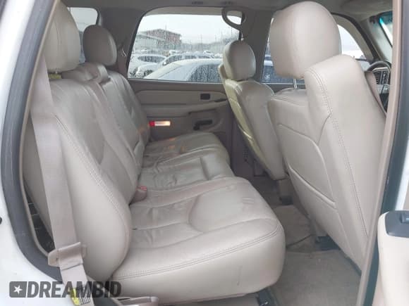 ✅ 2003 Chevrolet Tahoe LS • VIN: 1GNEK13Z93J230366 • Лот: 43755096. Опубликован ранее на IAAI с пробегом 283 295 миль. Бесплатный доступ к архиву аукционных продаж из США и подробный отчёт об истории автомобиля на DreamBid. Изображение 8.