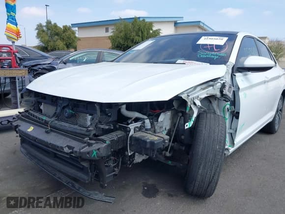 ✅ 2020 Volkswagen Jetta SEL • VIN: 3VWEB7BU6LM037447 • Лот: 41905020. Опубликован ранее на IAAI с пробегом 42 179 миль. Бесплатный доступ к архиву аукционных продаж из США и подробный отчёт об истории автомобиля на DreamBid. Изображение 6.