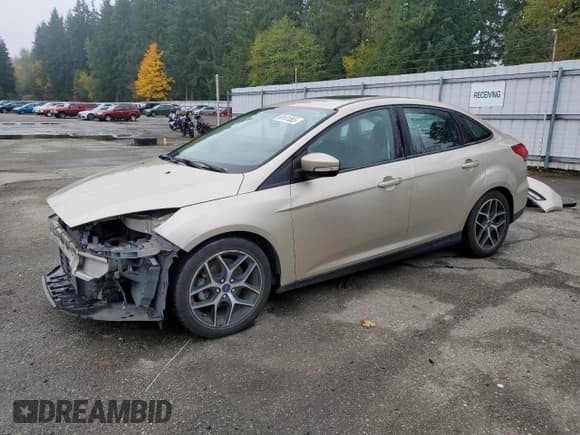 ✅ 2018 Ford Focus SEL • VIN: 1FADP3H27JL217474 • Lot: 90101065. Wystawiony na Copart z przebiegiem 87 210 mil. Bezpłatny archiwum sprzedaży aukcyjnych z USA i szczegółowy raport historii pojazdu na DreamBid. Zdjęcie 1.