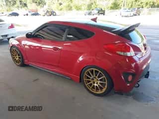 2016 Hyundai Veloster Turbo с VIN KMHTC6AE0GU289915, выставлен на аукционе IAAI как лот 43333026 с пробегом 124 055 миль миль и . История ставок и продаж доступна на DreamBid. Изображение 3.