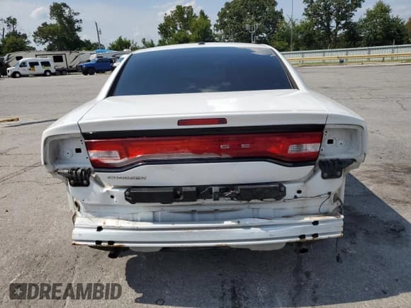 ✅ 2011 Dodge Charger Rallye • VIN: 2B3CL3CG9BH566270 • Lot: 68456455. Wystawiony na Copart z przebiegiem 176 417 mil. Bezpłatny archiwum sprzedaży aukcyjnych z USA i szczegółowy raport historii pojazdu na DreamBid. Zdjęcie 6.