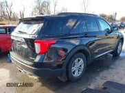 ✅ 2022 Ford Explorer XLT • VIN: 1FMSK8DH0NGB43400 • Lot: 43802934. Wystawiony na IAAI z przebiegiem 40 935 mil. Bezpłatny archiwum sprzedaży aukcyjnych z USA i szczegółowy raport historii pojazdu na DreamBid. Zdjęcie 4.