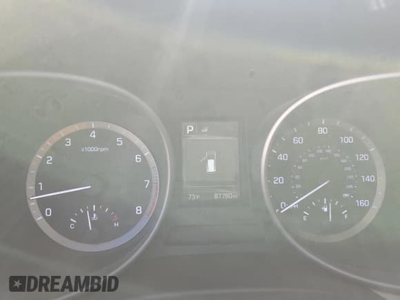 ✅ 2017 Hyundai Santa Fe 2.4L • VIN: 5NMZU3LB6HH017181 • Lot: 86410045. Listed on Copart with 87,760 mi. Free auction sales archive from the USA and detailed vehicle history report at DreamBid. Image 9.