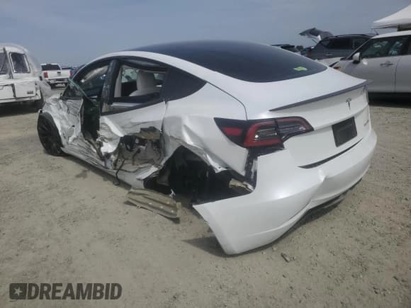 ✅ 2023 Tesla Model 3 Performance • VIN: 5YJ3E1EC2PF382146 • Лот: 81154725. Опубликован ранее на Copart с пробегом 25 566 миль. Бесплатный доступ к архиву аукционных продаж из США и подробный отчёт об истории автомобиля на DreamBid. Изображение 2.