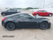 ✅ 2016 Nissan 370Z • VIN: JN1AZ4EH8GM931402 • Lot: 42273424. Wystawiony na IAAI z przebiegiem 105 184 mil. Bezpłatny archiwum sprzedaży aukcyjnych z USA i szczegółowy raport historii pojazdu na DreamBid. Zdjęcie 14.