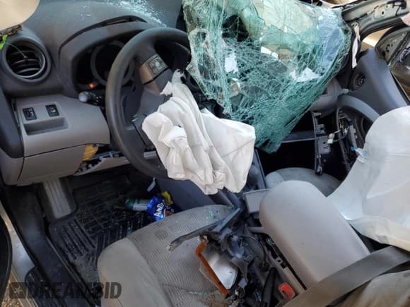 ✅ 2012 Toyota RAV4 • VIN: 2T3BK4DV3CW071239 • Лот: 85477165. Опубликован ранее на Copart с пробегом Не указан. Бесплатный доступ к архиву аукционных продаж из США и подробный отчёт об истории автомобиля на DreamBid. Изображение 8.