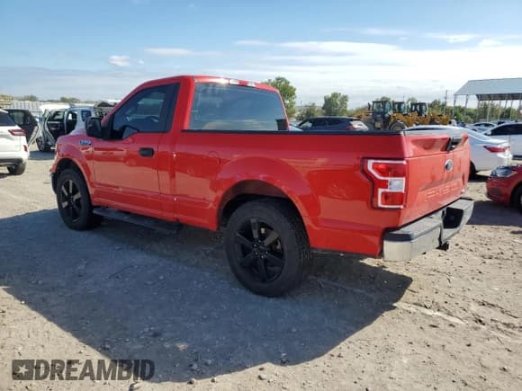 ✅ 2018 Ford F-150 XL • VIN: 1FTMF1CP9JFA95106 • Lot: 82300495. Wystawiony na Copart z przebiegiem 64 252 mil. Bezpłatny archiwum sprzedaży aukcyjnych z USA i szczegółowy raport historii pojazdu na DreamBid. Zdjęcie 2.