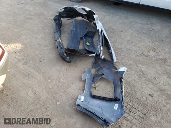 ✅ 2019 Hyundai Santa Fe SE • VIN: 5NMS23AD6KH035389 • Lot: 41792173. Listed on Copart with 58,901 mi. Free auction sales archive from the USA and detailed vehicle history report at DreamBid. Image 15.