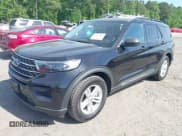 ✅ 2022 Ford Explorer XLT • VIN: 1FMSK7DH8NGB09893 • Lot: 42127802. Wystawiony na IAAI z przebiegiem 43 213 mil. Bezpłatny archiwum sprzedaży aukcyjnych z USA i szczegółowy raport historii pojazdu na DreamBid. Zdjęcie 2.