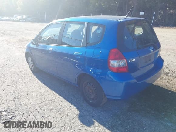 ✅ 2007 Honda Fit • VIN: JHMGD38427S005435 • Лот: 43364137. Опубликован ранее на IAAI с пробегом 220 939 миль. Бесплатный доступ к архиву аукционных продаж из США и подробный отчёт об истории автомобиля на DreamBid. Изображение 3.