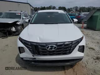 ✅ 2024 Hyundai Tucson Blue • VIN: KM8JBCD1XRU219181 • Lot: 71681974. Wystawiony na Copart z przebiegiem 488 mil. Bezpłatny archiwum sprzedaży aukcyjnych z USA i szczegółowy raport historii pojazdu na DreamBid. Zdjęcie 5.