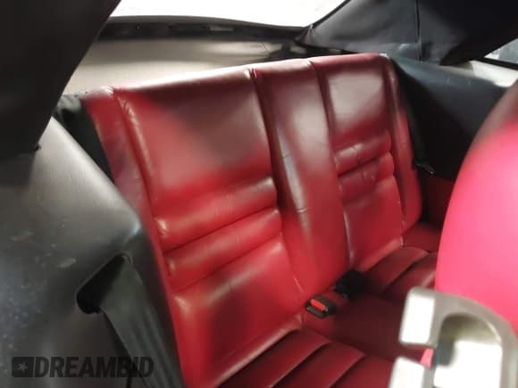 ✅ 1995 Ford Mustang • VIN: 1FALP45T8SF226134 • Lot: 42378456. Wystawiony na IAAI z przebiegiem 34 868 mil. Bezpłatny archiwum sprzedaży aukcyjnych z USA i szczegółowy raport historii pojazdu na DreamBid. Zdjęcie 8.