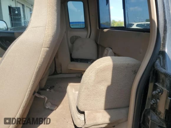 ✅ 2001 Ford Ranger XL Fleet • VIN: 1FTZR15E11TA32169 • Лот: 71510895. Опубликован ранее на Copart с пробегом 162 180 миль. Бесплатный доступ к архиву аукционных продаж из США и подробный отчёт об истории автомобиля на DreamBid. Изображение 10.