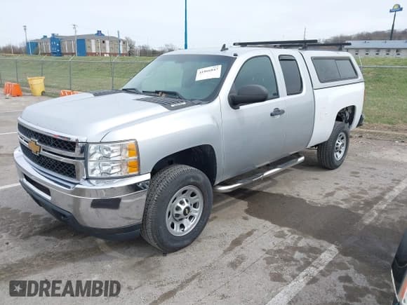 ✅ 2012 Chevrolet Silverado 2500HD LT • VIN: 1GC2KXCG5CZ331015 • Lot: 41866847. Wystawiony na IAAI z przebiegiem 165 559 mil. Bezpłatny archiwum sprzedaży aukcyjnych z USA i szczegółowy raport historii pojazdu na DreamBid. Zdjęcie 2.