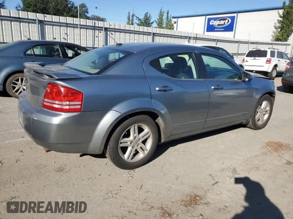 ✅ 2010 Dodge Avenger R/T • VIN: 1B3CC5FB9AN228725 • Lot: 81713644. Wystawiony na Copart z przebiegiem 167 470 mil. Bezpłatny archiwum sprzedaży aukcyjnych z USA i szczegółowy raport historii pojazdu na DreamBid. Zdjęcie 3.