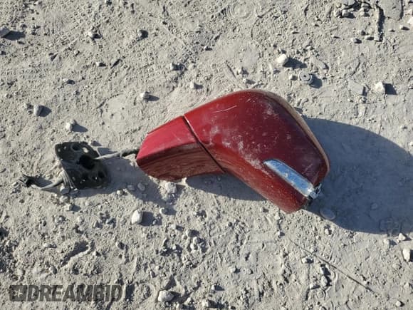 ✅ 2015 Buick Encore • VIN: KL4CJASB0FB139647 • Lot: 86796465. Wystawiony na Copart z przebiegiem 80 501 mil. Bezpłatny archiwum sprzedaży aukcyjnych z USA i szczegółowy raport historii pojazdu na DreamBid. Zdjęcie 12.