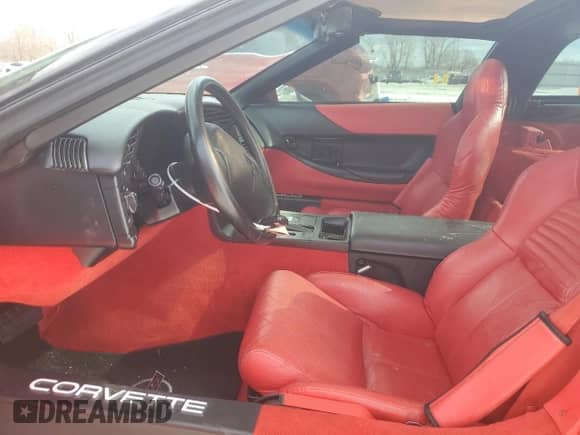 1994 Chevrolet Corvette with VIN 1G1YY22P1R5117824, listed as a Copart auction lot 42598895 with 47,882 mi miles and Salvage title. Bid and sale history available at DreamBid. Image 7.