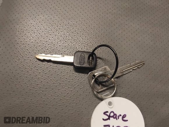 ✅ 2011 Ford E-Series Commercial • VIN: 1FDSS3ES6BDB29513 • Лот: 41794196. Опубликован ранее на IAAI с пробегом 412 434 миль. Бесплатный доступ к архиву аукционных продаж из США и подробный отчёт об истории автомобиля на DreamBid. Изображение 11.