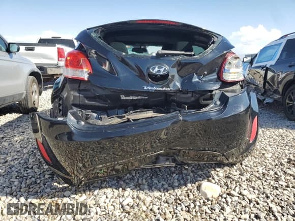 ✅ 2017 Hyundai Veloster • VIN: KMHTC6ADXHU322346 • Lot: 75245004. Wystawiony na Copart z przebiegiem 90 215 mil. Bezpłatny archiwum sprzedaży aukcyjnych z USA i szczegółowy raport historii pojazdu na DreamBid. Zdjęcie 6.