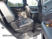 ✅ 2020 Acura MDX • VIN: 5J8YD4H33LL044012 • Lot: 43729658. Wystawiony na IAAI z przebiegiem 158 581 mil. Bezpłatny archiwum sprzedaży aukcyjnych z USA i szczegółowy raport historii pojazdu na DreamBid. Zdjęcie 8.