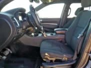 ✅ 2018 Dodge Durango SXT • VIN: 1C4RDHAG2JC114345 • Лот: 92088425. Опубликован ранее на Copart с пробегом 136 776 миль. Бесплатный доступ к архиву аукционных продаж из США и подробный отчёт об истории автомобиля на DreamBid. Изображение 7.