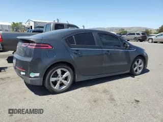 ✅ 2015 Chevrolet Volt • VIN: 1G1RD6E42FU124744 • Lot: 55039934. Wystawiony na Copart z przebiegiem 278 047 mil. Bezpłatny archiwum sprzedaży aukcyjnych z USA i szczegółowy raport historii pojazdu na DreamBid. Zdjęcie 3.