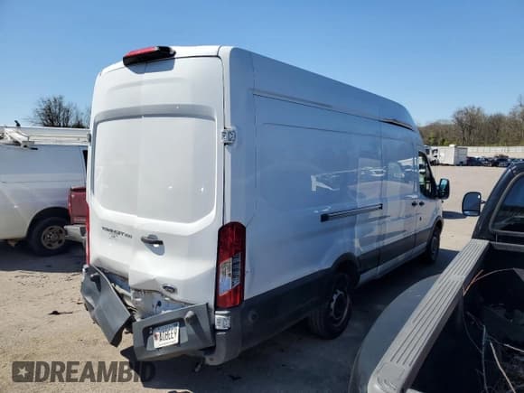 ✅ 2018 Ford Transit Cargo • VIN: 1FTYR3XMXJKA30809 • Lot: 48907745. Listed on Copart with 162,936 mi. Free auction sales archive from the USA and detailed vehicle history report at DreamBid. Image 3.