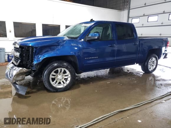 ✅ 2017 Chevrolet Silverado 1500 LT • VIN: 3GCUKREC4HG105862 • Лот: 72235104. Опубликован ранее на Copart с пробегом 238 329 миль. Бесплатный доступ к архиву аукционных продаж из США и подробный отчёт об истории автомобиля на DreamBid. Изображение 1.