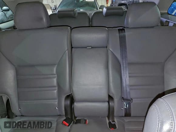 ✅ 2016 Kia Sorento EX • VIN: 5XYPHDA59GG158821 • Lot: 95576035. Listed on Copart with 139,244 mi. Free auction sales archive from the USA and detailed vehicle history report at DreamBid. Image 10.