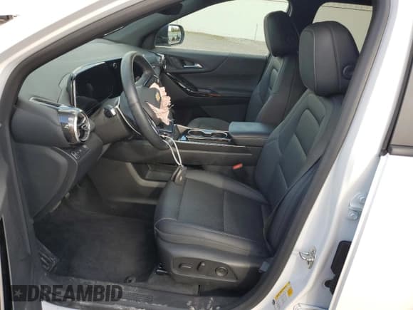 ✅ 2025 Chevrolet Equinox FWD LT • VIN: 3GNAXHEG1SL110976 • Лот: 90597005. Опубликован ранее на Copart с пробегом 11 929 миль. Бесплатный доступ к архиву аукционных продаж из США и подробный отчёт об истории автомобиля на DreamBid. Изображение 7.