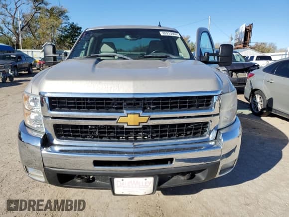 ✅ 2007 Chevrolet Silverado 2500HD Work Truck • VIN: 1GCHK29K17E595421 • Лот: 80913964. Опубликован ранее на Copart с пробегом 190 244 миль. Бесплатный доступ к архиву аукционных продаж из США и подробный отчёт об истории автомобиля на DreamBid. Изображение 5.