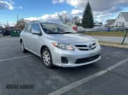✅ 2011 Toyota Corolla LE • VIN: JTDBU4EE4B9131648 • Lot: 93269905. Wystawiony na Copart z przebiegiem 178 725 mil. Bezpłatny archiwum sprzedaży aukcyjnych z USA i szczegółowy raport historii pojazdu na DreamBid. Zdjęcie 1.