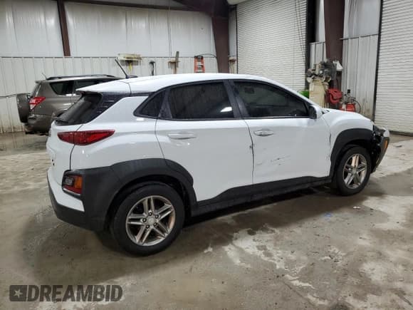 ✅ 2018 Hyundai Kona SE • VIN: KM8K12AA6JU175819 • Lot: 45486484. Listed on Copart with 121,856 mi. Free auction sales archive from the USA and detailed vehicle history report at DreamBid. Image 3.