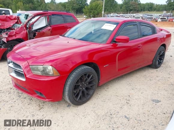 ✅ 2011 Dodge Charger RT Plus • VIN: 2B3CL5CT7BH521501 • Lot: 43199972. Wystawiony na IAAI z przebiegiem 158 882 mil. Bezpłatny archiwum sprzedaży aukcyjnych z USA i szczegółowy raport historii pojazdu na DreamBid. Zdjęcie 2.