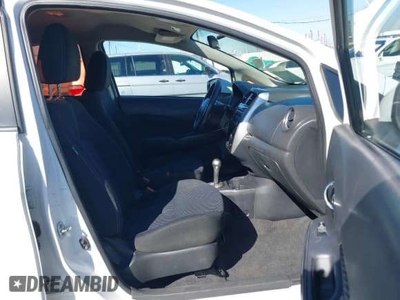 ✅ 2015 Nissan Note S Plus • VIN: 3N1CE2CP8FL422244 • Lot: 43476138. Listed on IAAI with 151,837 mi. Free auction sales archive from the USA and detailed vehicle history report at DreamBid. Image 5.