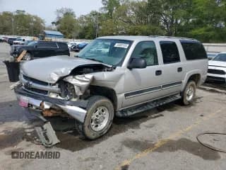 ✅ 2005 Chevrolet Suburban LS • VIN: 1GNGC26U95R167852 • Лот: 50689105. Опубликован ранее на Copart с пробегом 277 843 миль. Бесплатный доступ к архиву аукционных продаж из США и подробный отчёт об истории автомобиля на DreamBid. Изображение 1.