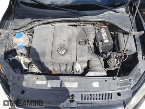 ✅ 2013 Volkswagen Passat SE • VIN: 1VWBH7A30DC004411 • Lot: 82670755. Listed on Copart with 151,438 mi. Free auction sales archive from the USA and detailed vehicle history report at DreamBid. Image 11.