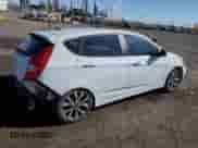 ✅ 2015 Hyundai Accent Sport • VIN: KMHCU5AE5FU198161 • Lot: 84210005. Wystawiony na Copart z przebiegiem 70 703 mil. Bezpłatny archiwum sprzedaży aukcyjnych z USA i szczegółowy raport historii pojazdu na DreamBid. Zdjęcie 3.