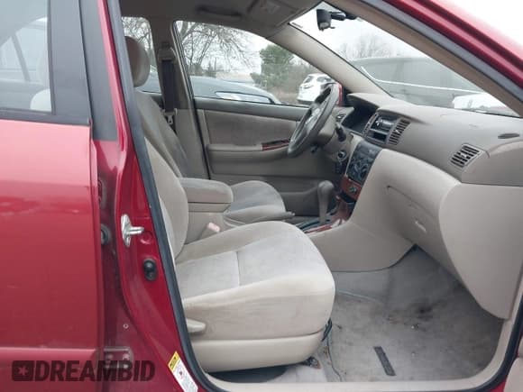 ✅ 2005 Toyota Corolla S • VIN: 1NXBR30E85Z352749 • Lot: 43806634. Listed on IAAI with 210,809 mi. Free auction sales archive from the USA and detailed vehicle history report at DreamBid. Image 5.