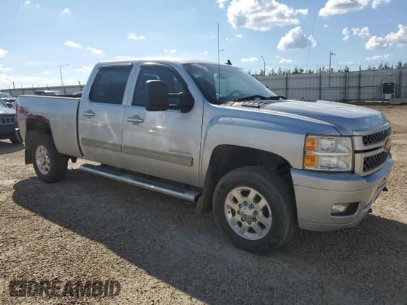 ✅ 2014 Chevrolet Silverado 2500HD LT • VIN: 1GC1KXCG6EF104674 • Лот: 67274325. Опубликован ранее на Copart с пробегом 364 261 миль. Бесплатный доступ к архиву аукционных продаж из США и подробный отчёт об истории автомобиля на DreamBid. Изображение 4.