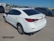 ✅ 2014 Mazda 3 i Touring • VIN: JM1BM1V72E1161301 • Lot: 42821039. Wystawiony na IAAI z przebiegiem 117 884 mil. Bezpłatny archiwum sprzedaży aukcyjnych z USA i szczegółowy raport historii pojazdu na DreamBid. Zdjęcie 3.
