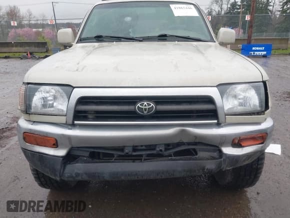 ✅ 1997 Toyota 4Runner Limited • VIN: JT3GN87R4V0054996 • Lot: 42600097. Listed on IAAI with 145,573 mi. Free auction sales archive from the USA and detailed vehicle history report at DreamBid. Image 6.