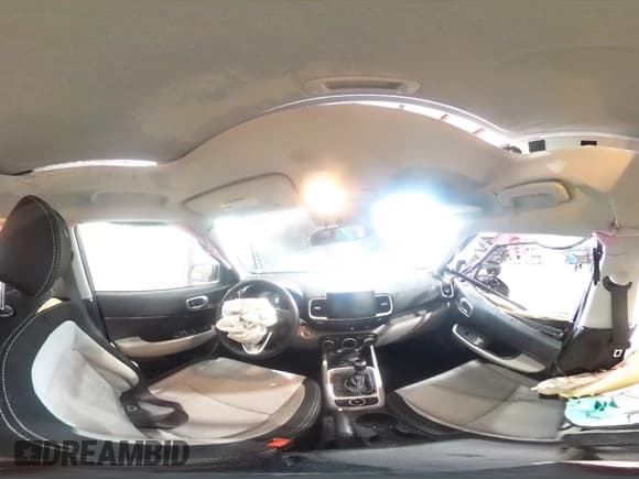 ✅ 2024 Hyundai Venue SEL • VIN: KMHRC8A32RU329354 • Lot: 71083354. Listed on Copart with 1,876 mi. Free auction sales archive from the USA and detailed vehicle history report at DreamBid. Image 13.