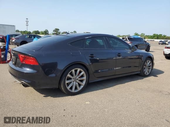 ✅ 2013 Audi A7 Prestige • VIN: WAU3GAFC3DN069108 • Lot: 61994615. Wystawiony na Copart z przebiegiem 109 128 mil. Bezpłatny archiwum sprzedaży aukcyjnych z USA i szczegółowy raport historii pojazdu na DreamBid. Zdjęcie 3.