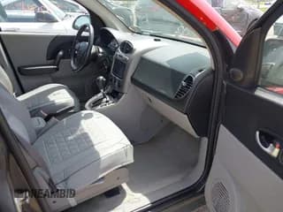 ✅ 2004 Saturn VUE V6 • VIN: 5GZCZ63474S837972 • Lot: 42140284. Wystawiony na IAAI z przebiegiem 189 000 mil. Bezpłatny archiwum sprzedaży aukcyjnych z USA i szczegółowy raport historii pojazdu na DreamBid. Zdjęcie 5.