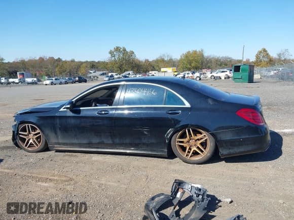 ✅ 2017 Mercedes-Benz S 550 • VIN: WDDUG8FB8HA419763 • Lot: 43504456. Listed on IAAI with 68,461 mi. Free auction sales archive from the USA and detailed vehicle history report at DreamBid. Image 15.