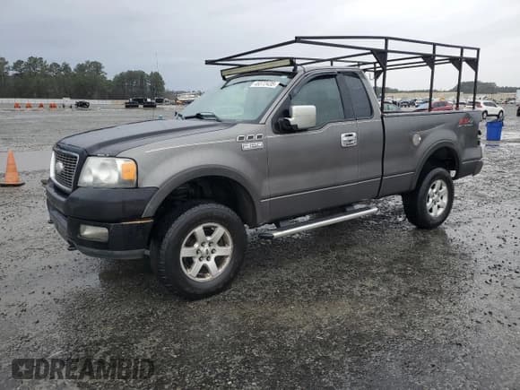 ✅ 2004 Ford F-150 XL • VIN: 1FTRF14574NB38189 • Lot: 48372435. Wystawiony na Copart z przebiegiem 273 991 mil. Bezpłatny archiwum sprzedaży aukcyjnych z USA i szczegółowy raport historii pojazdu na DreamBid. Zdjęcie 1.