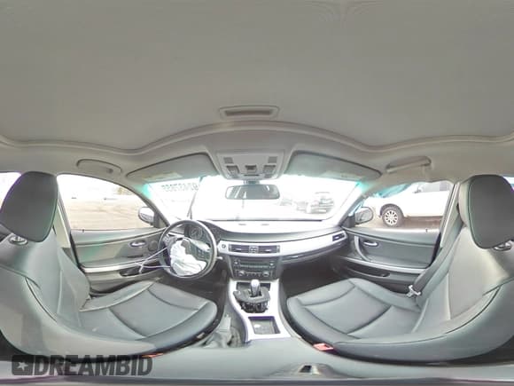 ✅ 2010 BMW 3 Series 323i • VIN: WBAPG7C53AA794740 • Лот: 92437855. Опубликован ранее на Copart с пробегом Не указан. Бесплатный доступ к архиву аукционных продаж из США и подробный отчёт об истории автомобиля на DreamBid. Изображение 14.