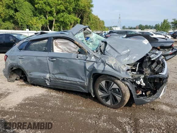 ✅ 2024 Volkswagen Taos SEL • VIN: 3VV4X7B2XRM089589 • Лот: 71082035. Опубликован ранее на Copart с пробегом Не указан. Бесплатный доступ к архиву аукционных продаж из США и подробный отчёт об истории автомобиля на DreamBid. Изображение 4.